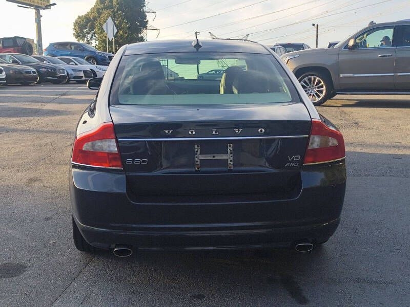 Volvo S80 4dr Sdn V8 AWD 2010 Volvo S80 4dr Sdn V8 AWD 2010