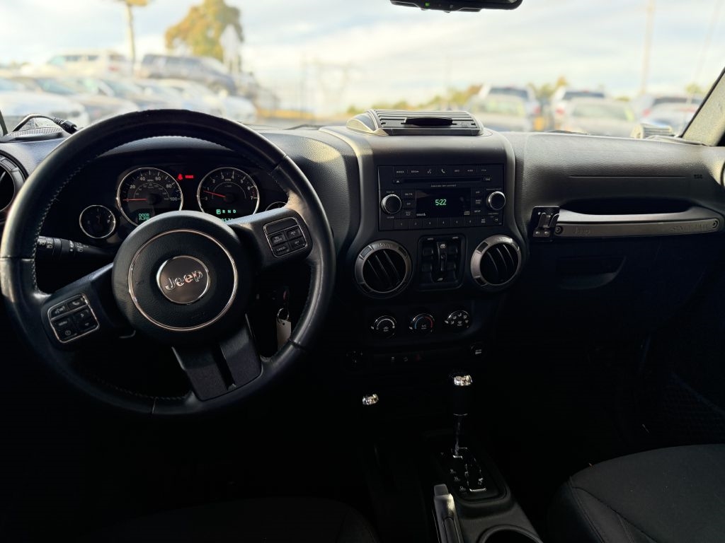 Jeep Wrangler Unlimited Willys Wheeler 4x4 2017 Jeep Wrangler Unlimited Willys Wheeler 4x4 2017