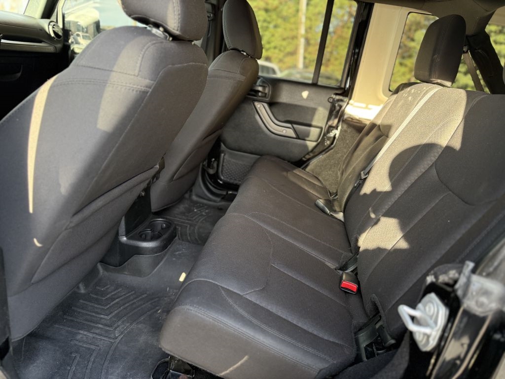 Jeep Wrangler Unlimited Willys Wheeler 4x4 2017 Jeep Wrangler Unlimited Willys Wheeler 4x4 2017