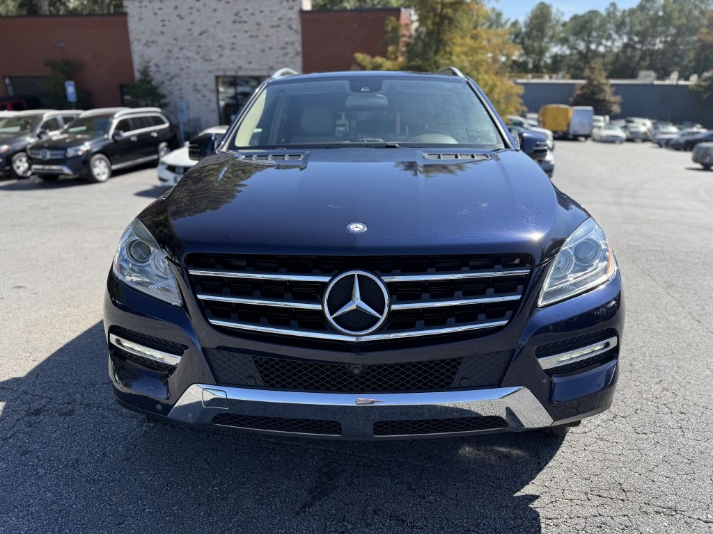 Mercedes-Benz M-Class 4MATIC 4dr ML 350 2015 Mercedes-Benz M-Class 4MATIC 4dr ML 350 2015