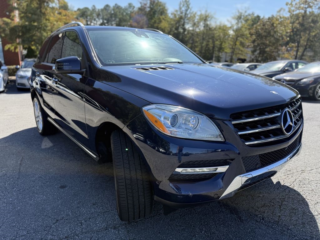Mercedes-Benz M-Class 4MATIC 4dr ML 350 2015 Mercedes-Benz M-Class 4MATIC 4dr ML 350 2015