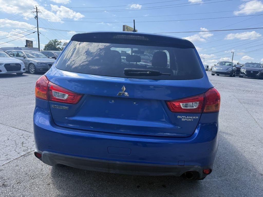 Mitsubishi Outlander Sport 2WD 4dr CVT 2.0 ES 2016