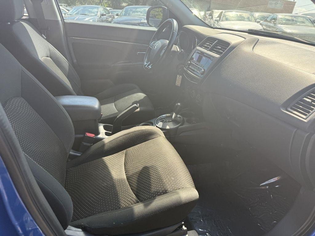 Mitsubishi Outlander Sport 2WD 4dr CVT 2.0 ES 2016