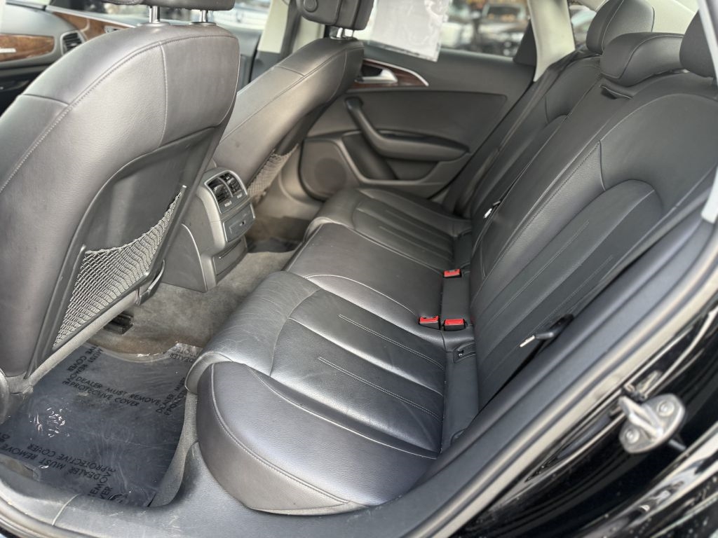 Audi A6 4dr Sdn quattro 2.0T Premium 2015