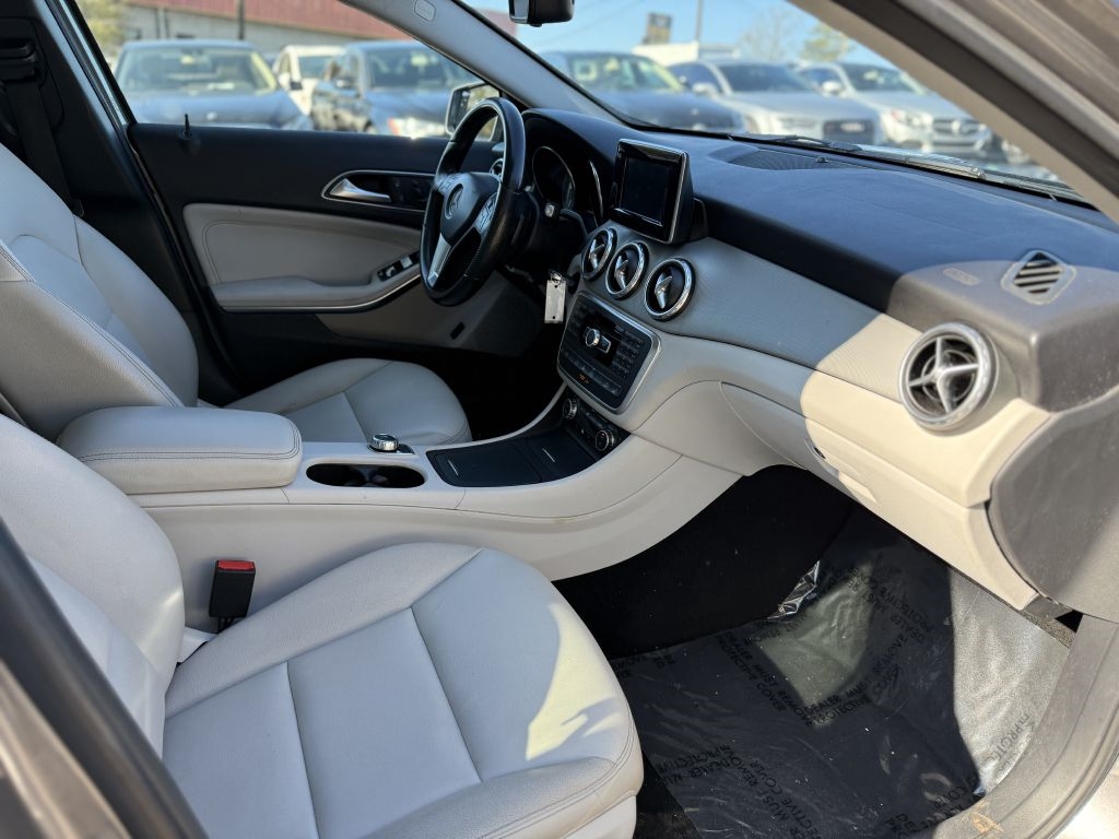 Mercedes-Benz GLA-Class 4MATIC 4dr GLA 250 2015