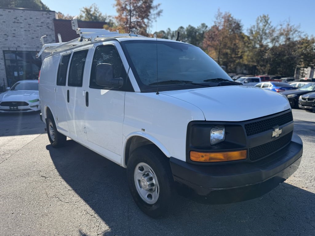Chevrolet Express Cargo Van RWD 2500 135" 2015