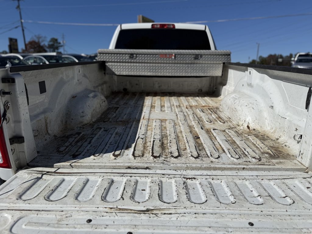 RAM 2500 Tradesman 4x4 Crew Cab 8' Box 2022