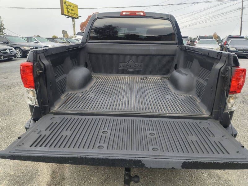 Toyota Tundra 4WD Truck CrewMax 5.7L V8 6-Spd AT LTD (Natl) 2010