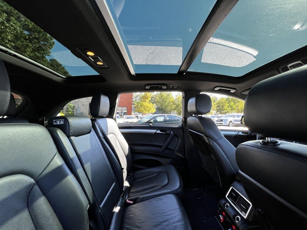 Audi Q7 quattro 4dr 3.0T S line 2012