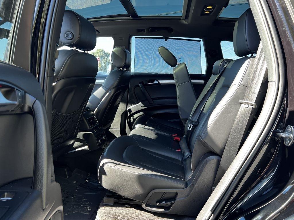 Audi Q7 quattro 4dr 3.0T S line 2012