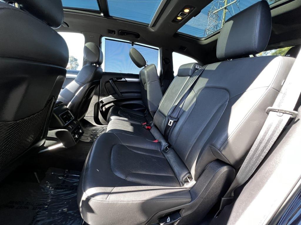 Audi Q7 quattro 4dr 3.0T S line 2012