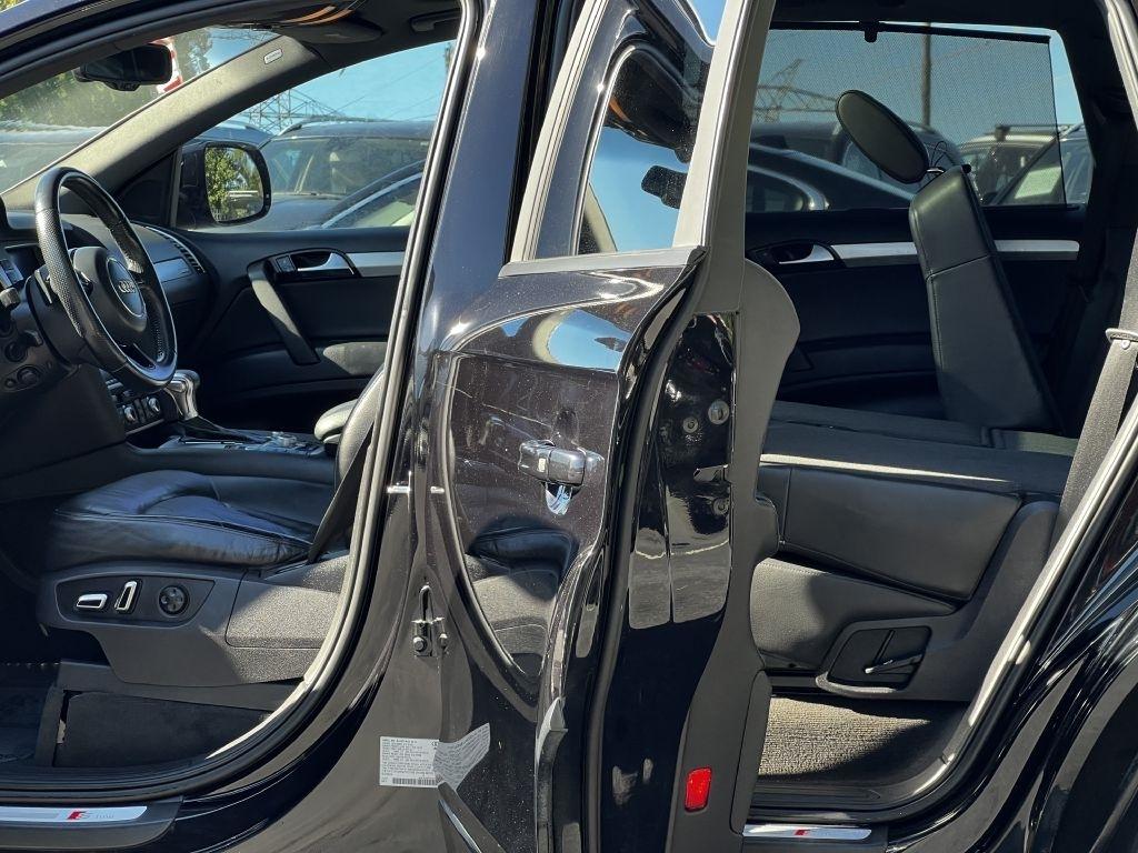 Audi Q7 quattro 4dr 3.0T S line 2012