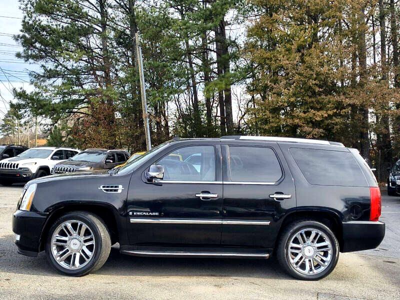 Cadillac Escalade AWD 4dr 2007