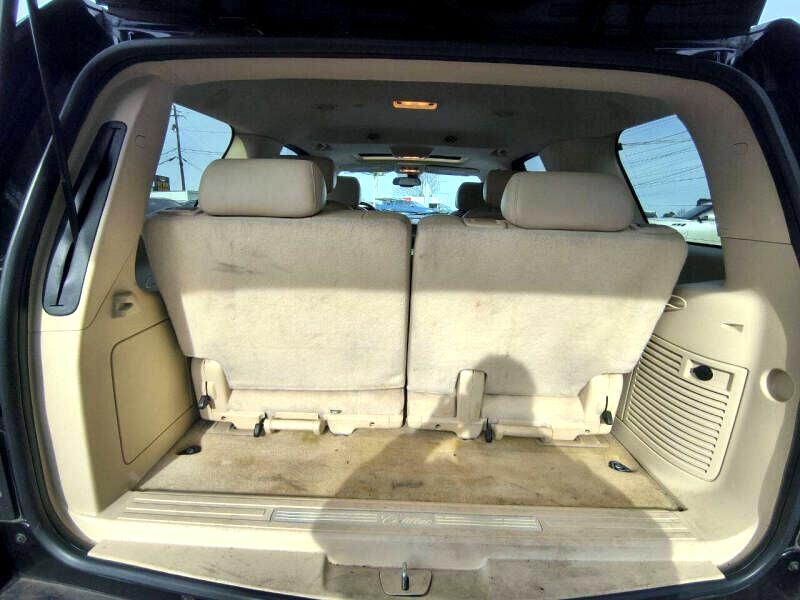 Cadillac Escalade AWD 4dr 2007