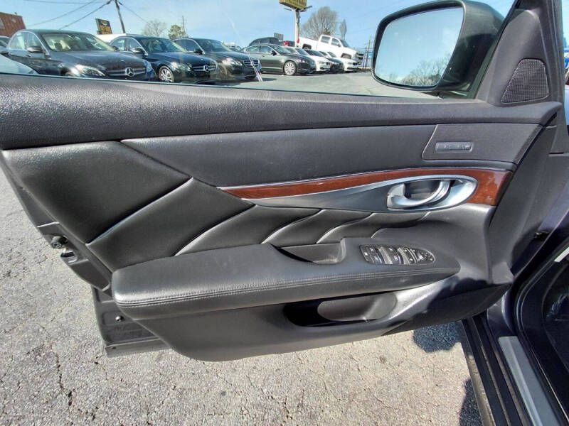 Infiniti M37 4dr Sdn RWD 2013