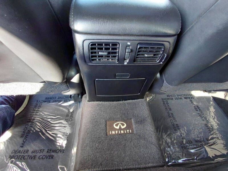 Infiniti M37 4dr Sdn RWD 2013