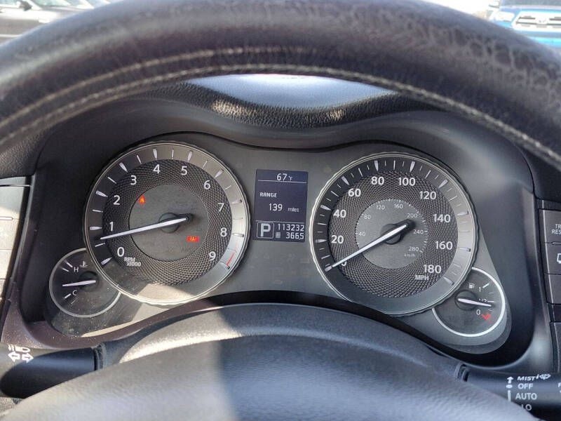 Infiniti M37 4dr Sdn RWD 2013