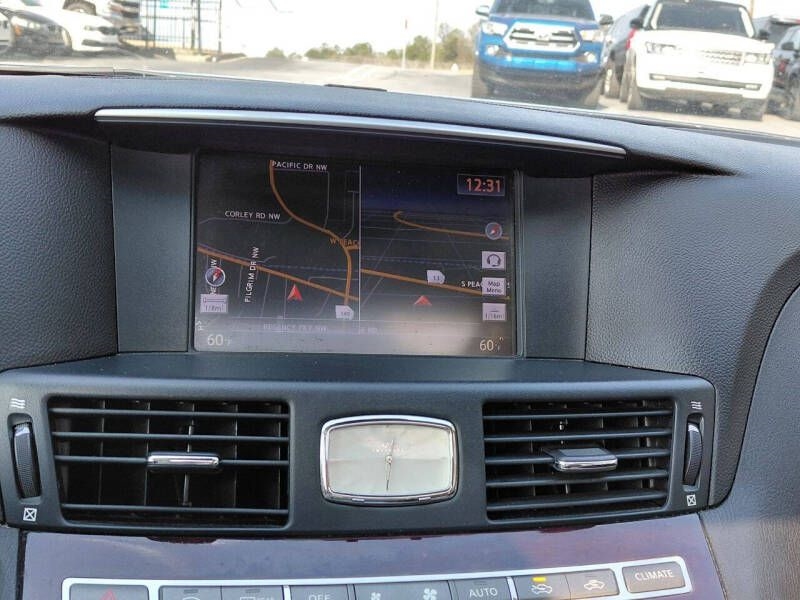 Infiniti M37 4dr Sdn RWD 2013