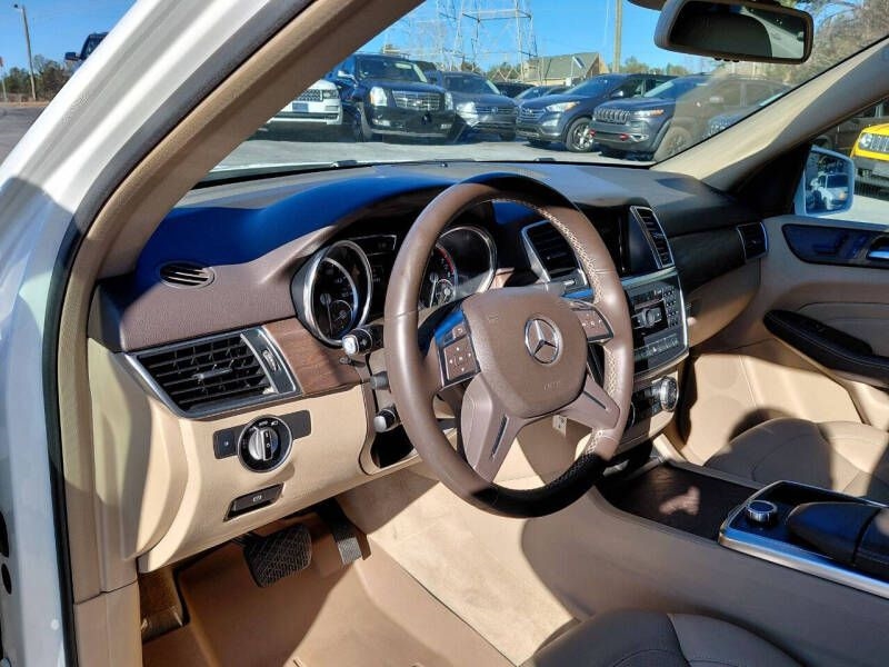 Mercedes-Benz M-Class RWD 4dr ML 350 2015