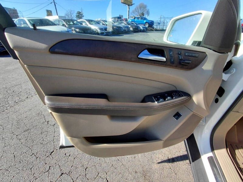 Mercedes-Benz M-Class RWD 4dr ML 350 2015