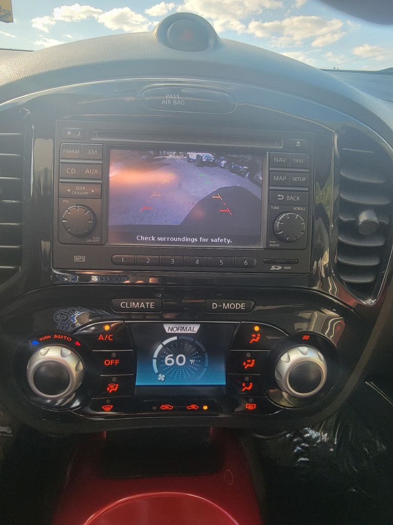 Nissan Juke 5dr Wgn CVT SL AWD 2013