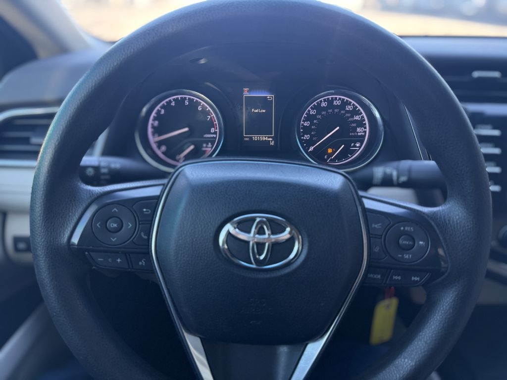Toyota Camry XLE Auto (Natl) 2018