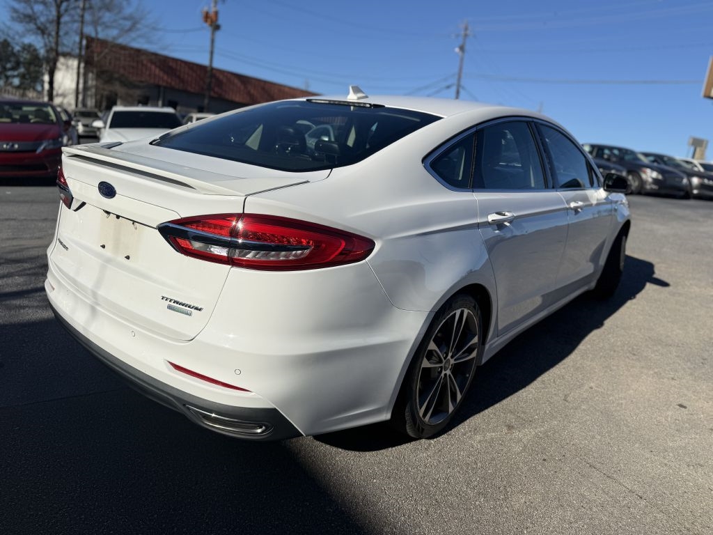 Ford Fusion Titanium FWD 2019