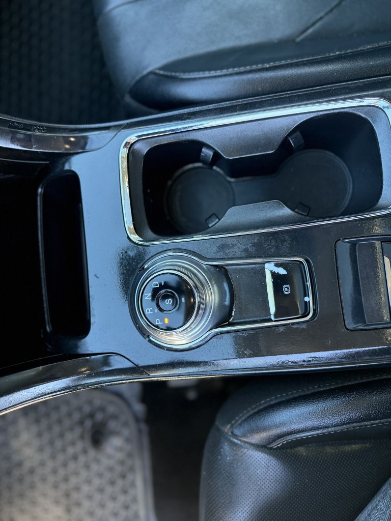 Ford Fusion Titanium FWD 2019