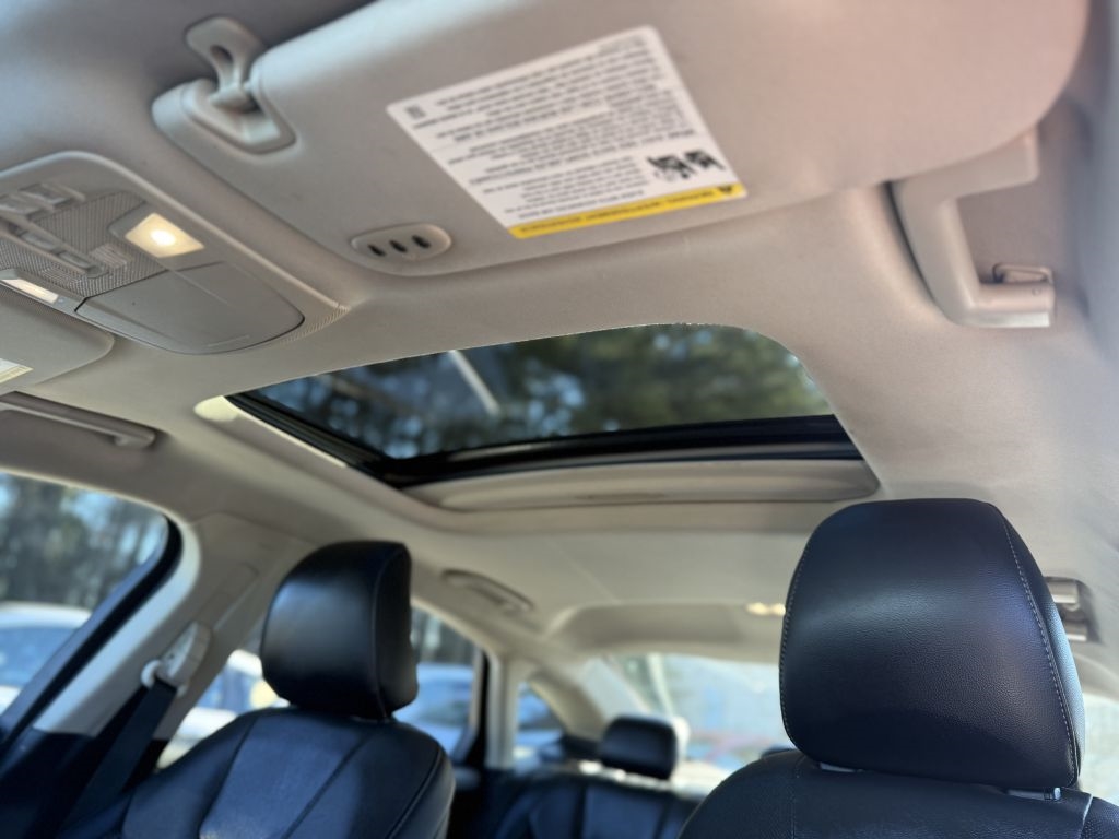 Ford Fusion Titanium FWD 2019