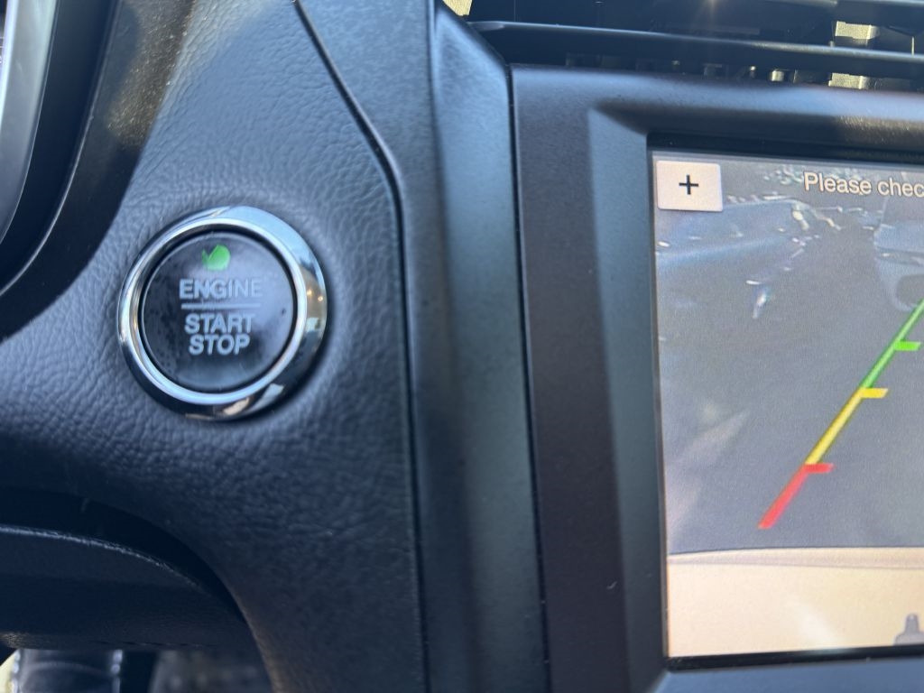 Ford Fusion Titanium FWD 2019