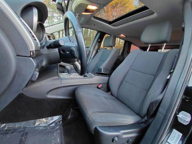 Jeep Grand Cherokee 4WD 4dr Laredo 2012