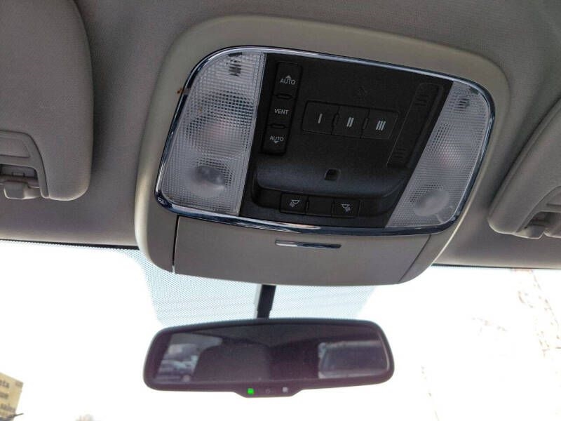 Jeep Grand Cherokee 4WD 4dr Laredo 2012