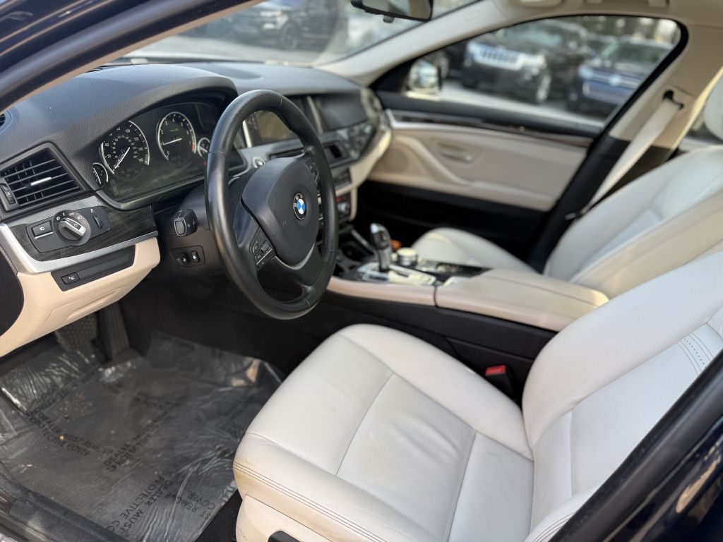 BMW 5 Series 4dr Sdn 535i RWD 2015