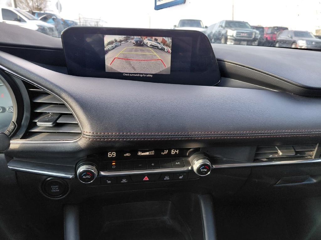 Mazda Mazda3 Sedan 2.5 S Preferred FWD 2023