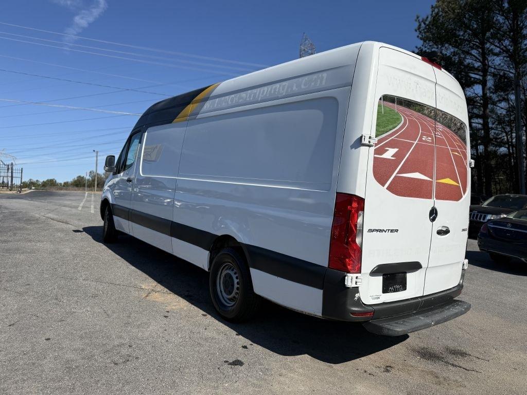Mercedes-Benz Sprinter Cargo Van 2500 High Roof I4 Gas 170" RWD 2021