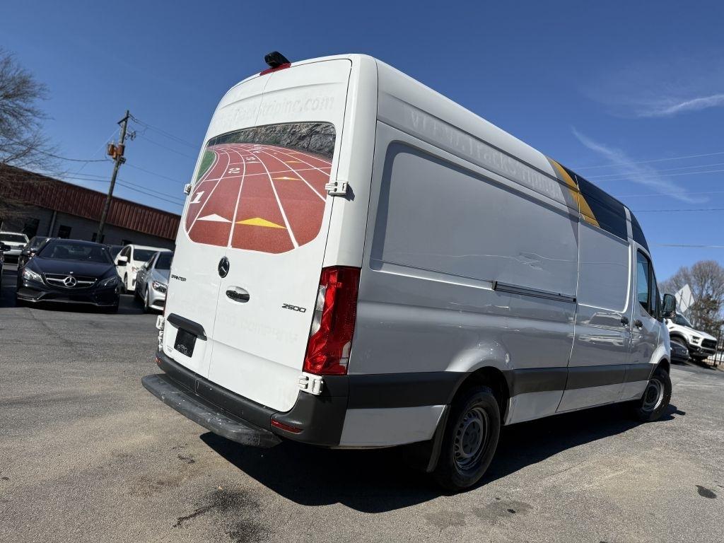 Mercedes-Benz Sprinter Cargo Van 2500 High Roof I4 Gas 170" RWD 2021
