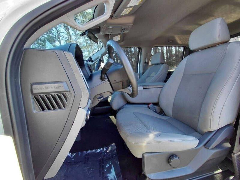 Ford Super Duty F-250 SRW King Ranch 4WD Crew Cab 8' Box 2020