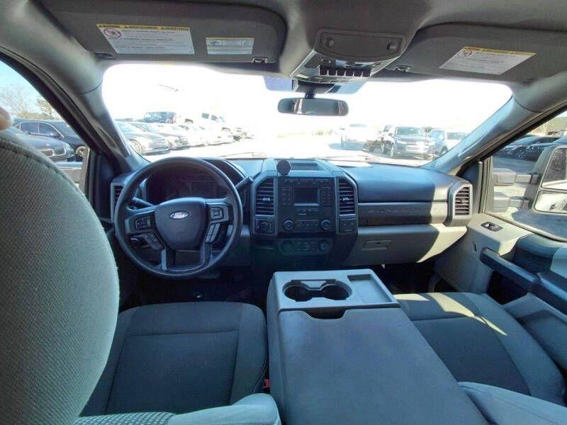 Ford Super Duty F-250 SRW King Ranch 4WD Crew Cab 8' Box 2020