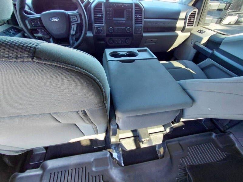 Ford Super Duty F-250 SRW King Ranch 4WD Crew Cab 8' Box 2020