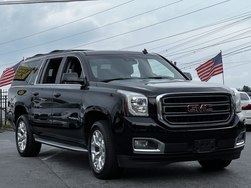GMC Yukon XL 4WD 4dr SLT 2015