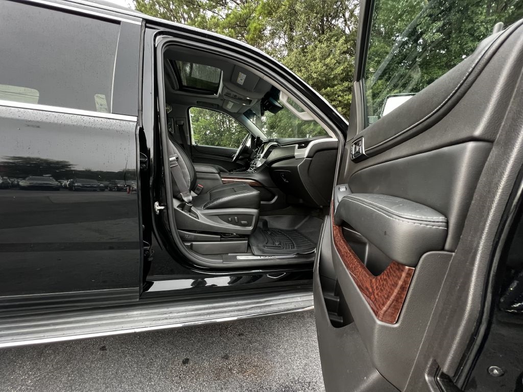 GMC Yukon XL 4WD 4dr SLT 2015