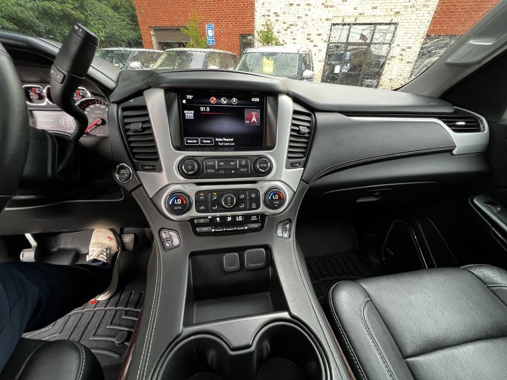 GMC Yukon XL 4WD 4dr SLT 2015