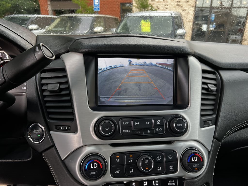 GMC Yukon XL 4WD 4dr SLT 2015