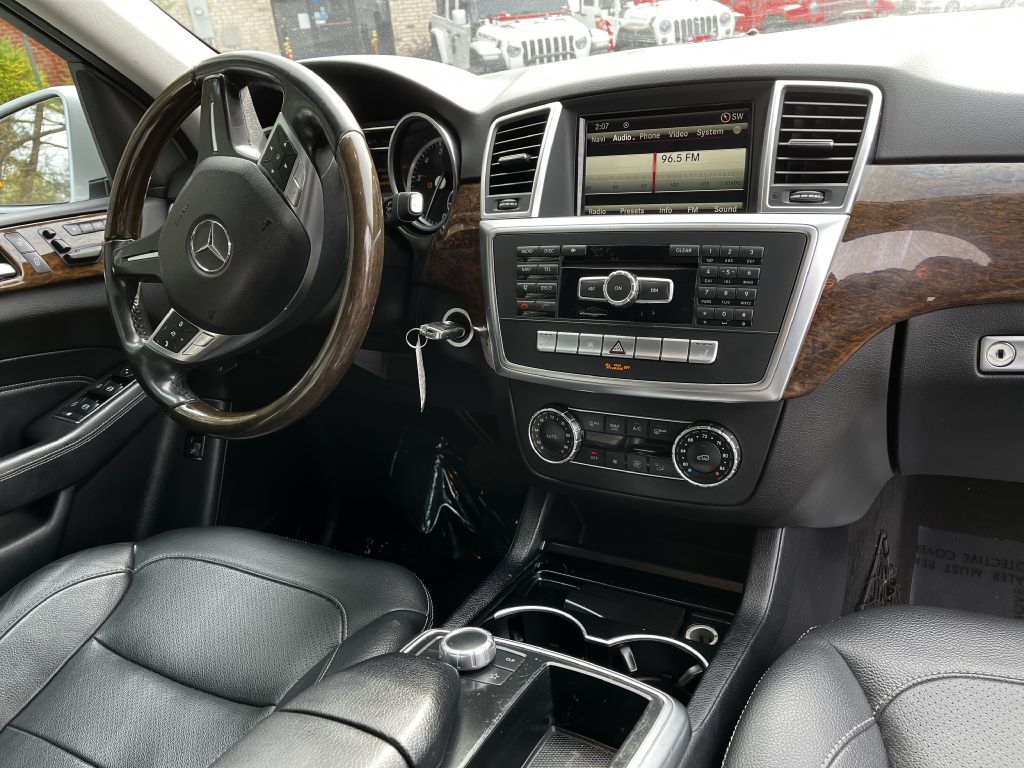 Mercedes-Benz M-Class RWD 4dr ML 350 2013