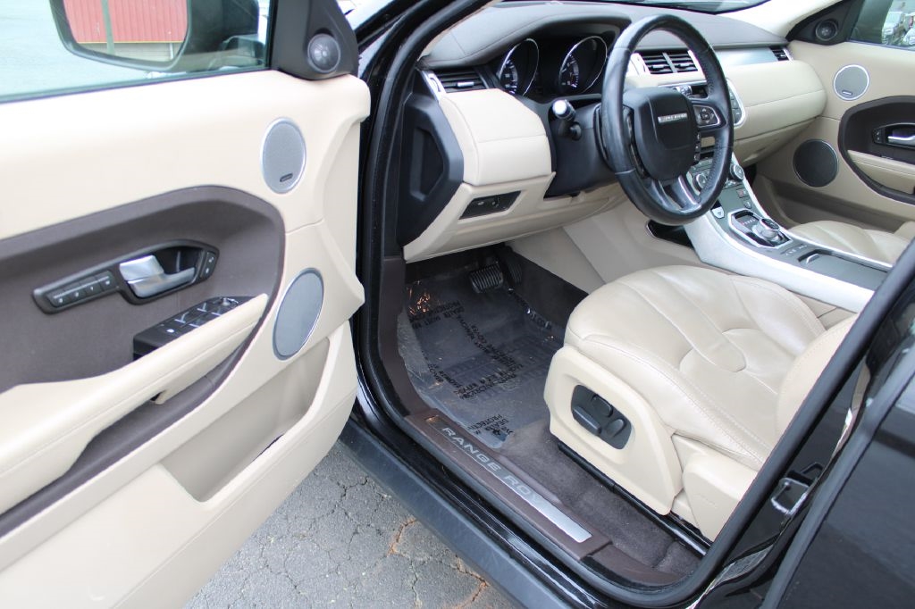 Land Rover Range Rover Evoque 5dr HB Pure Plus 2015