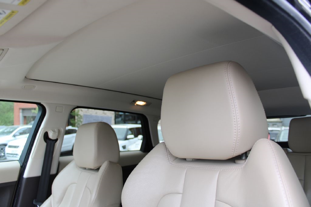 Land Rover Range Rover Evoque 5dr HB Pure Plus 2015