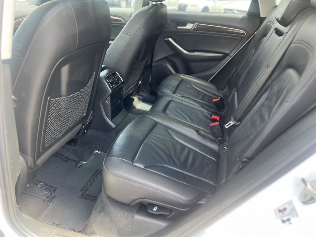 Audi Q5 quattro 4dr 2.0T Premium 2015