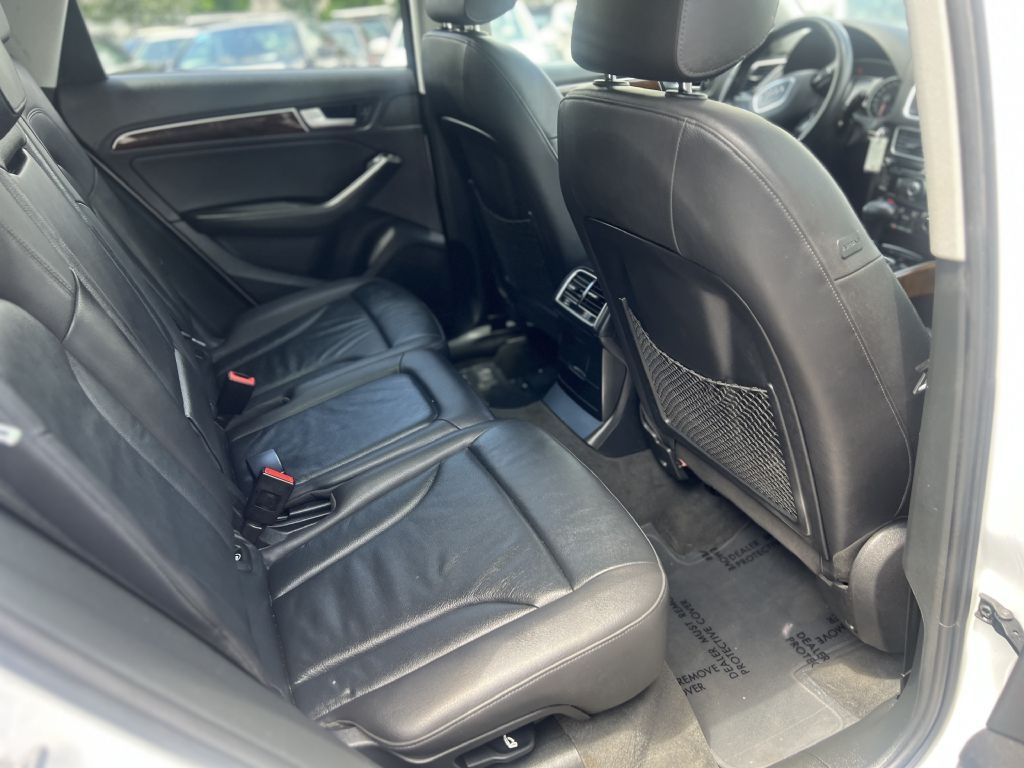 Audi Q5 quattro 4dr 2.0T Premium 2015