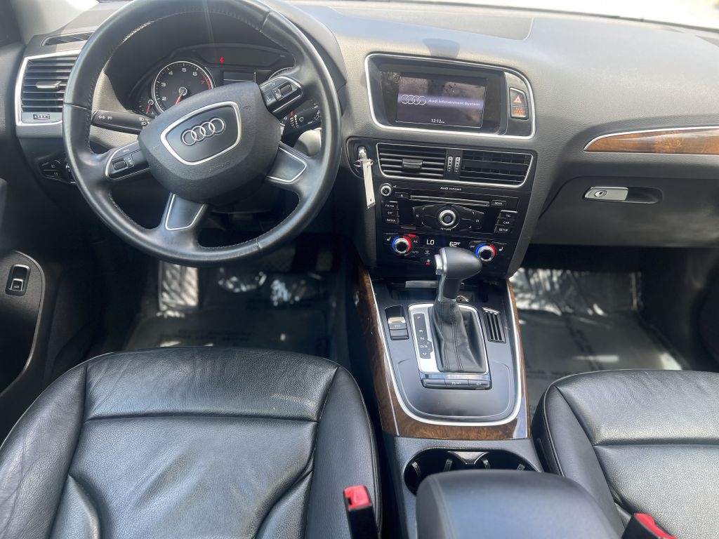 Audi Q5 quattro 4dr 2.0T Premium 2015