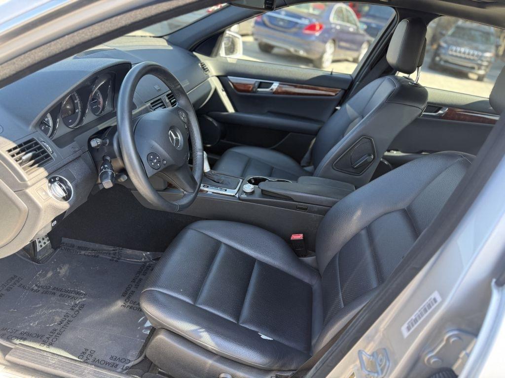 Mercedes-Benz C-Class 4dr Sdn C 300 Sport RWD 2011